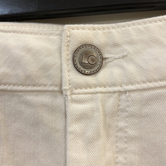 Lauren Conrad ladies shorts - Picture 4 of 10